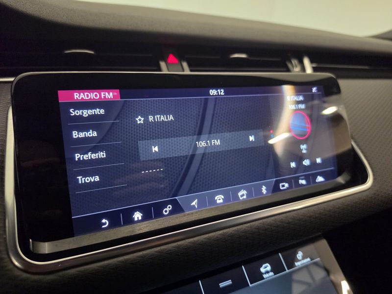 Land rover Range Rover Evoque 2.0D I4-L.Flw 150CV AWD Auto R-Dynamic SE 